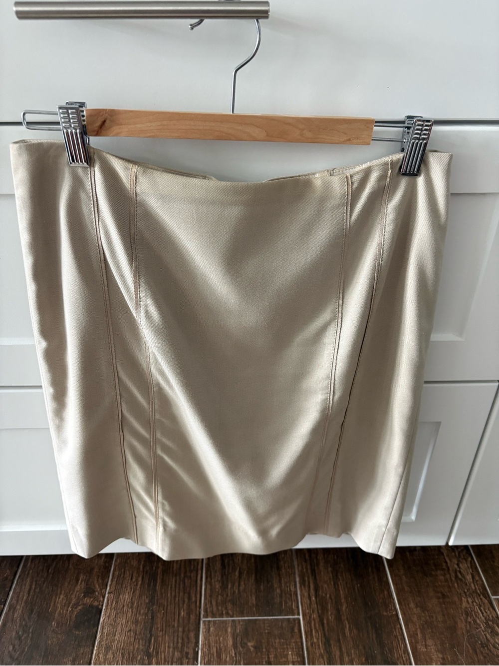 White House Black Market Champagne-Cream Pencil Skirt